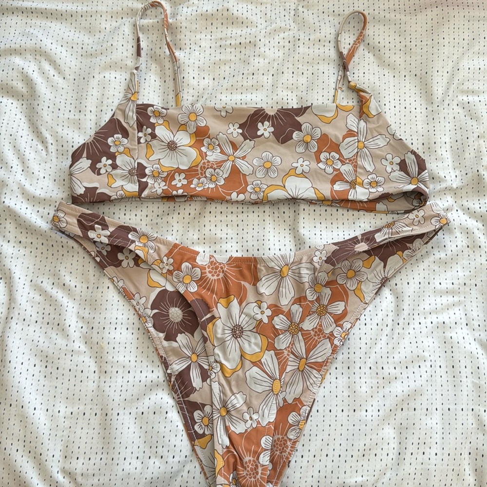 Stone Fox Swim Set